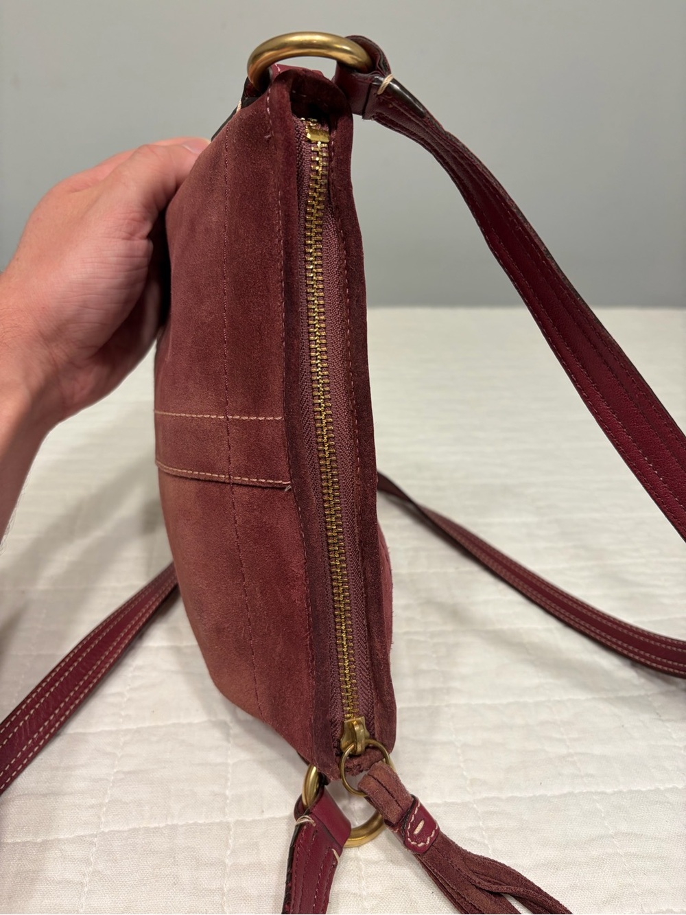 Vintage Coach Soho Suede Swing Pack Crossbody Bag in Wine/Burgundy Color - Picture 13 of 16